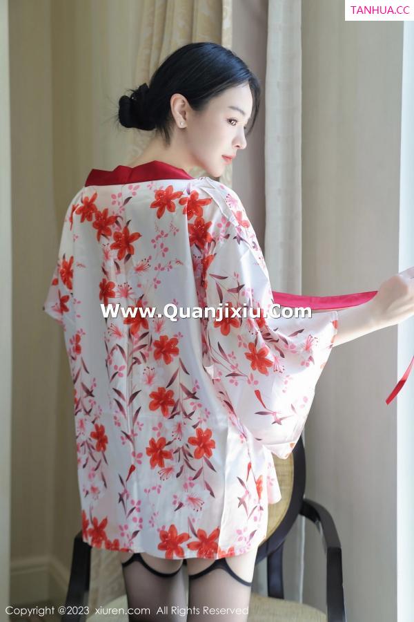   [XiuRen]高清写真图 2023.08.03 No.7177 米粒子 美腿和服第8张图片